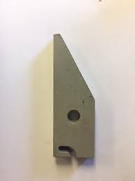 09-3536 Retainer dog for V-Baler